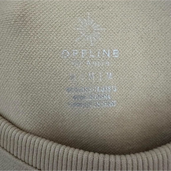 AERIE OFFLINE • Women’s Tan Sidewalk Seamless Short Sleeve Cropped Top Size M - Picture 3 of 3